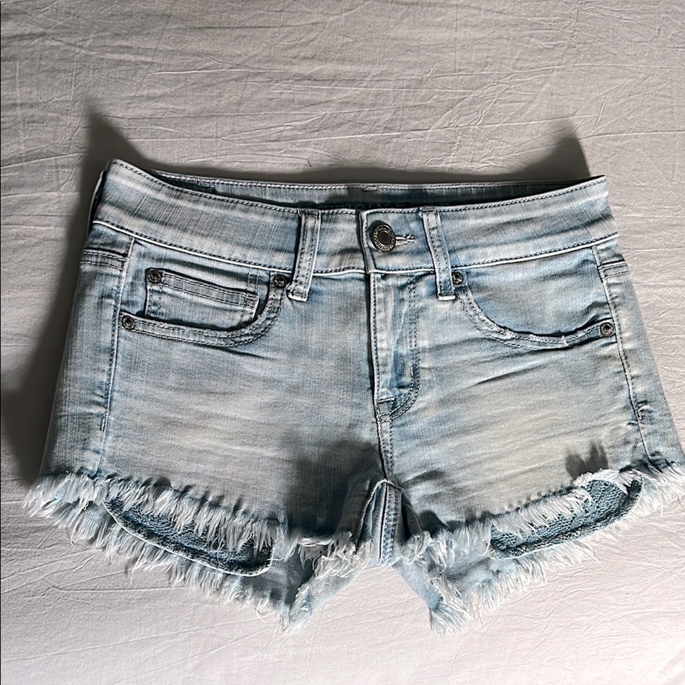 LAST CALL: NEW 2 AMERICAN EAGLE Faded Blue Jean SHORTIE SHORTS Distressed Fray